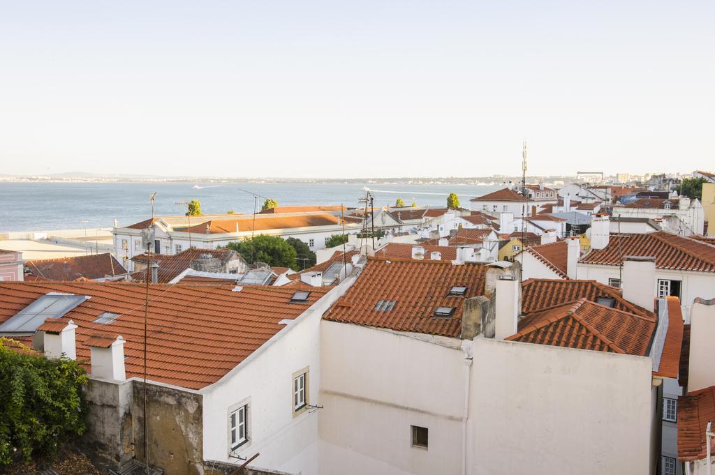 Tagus Apartments By Lisbon Village Apartments Room photo